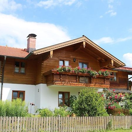 Apartament Haus Blumenfeld-Schwaiger Übersee Zewnętrze zdjęcie